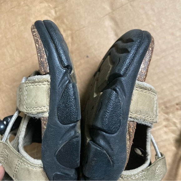 Keen Daytona Men’s 7 (?) Open Toe Leather Sandals - Picture 2 of 6